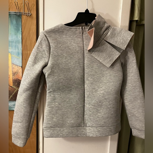 Lost Ink 3D Ruffle Scuba Sweatshirt - Picture 3 of 6